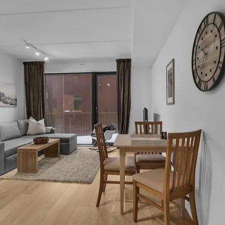 Vervet - 1 Bedroom With Sofabed Tromso Exterior photo